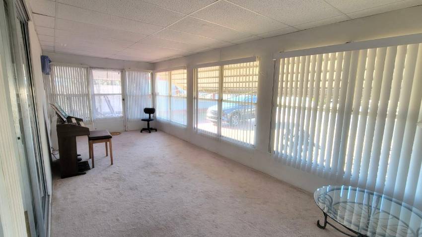 168 Juniper Drive West a Dundee, FL Mobile or Manufactured Home for Sale